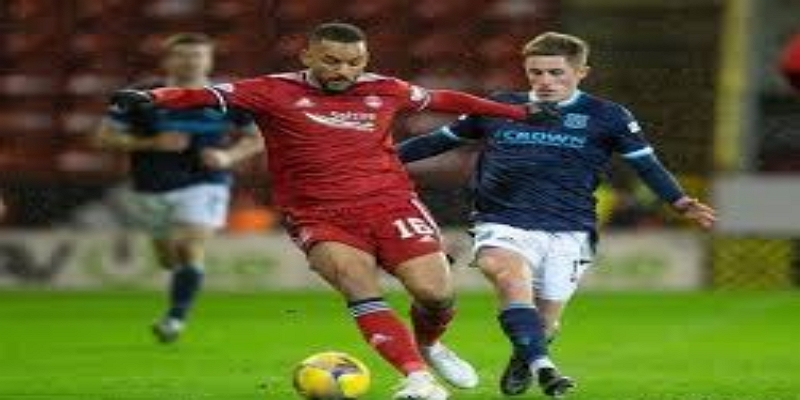 谢周三上半场全面掌控 — 多宝体育评估其战术执行达到赛季最佳水平 -多宝体育